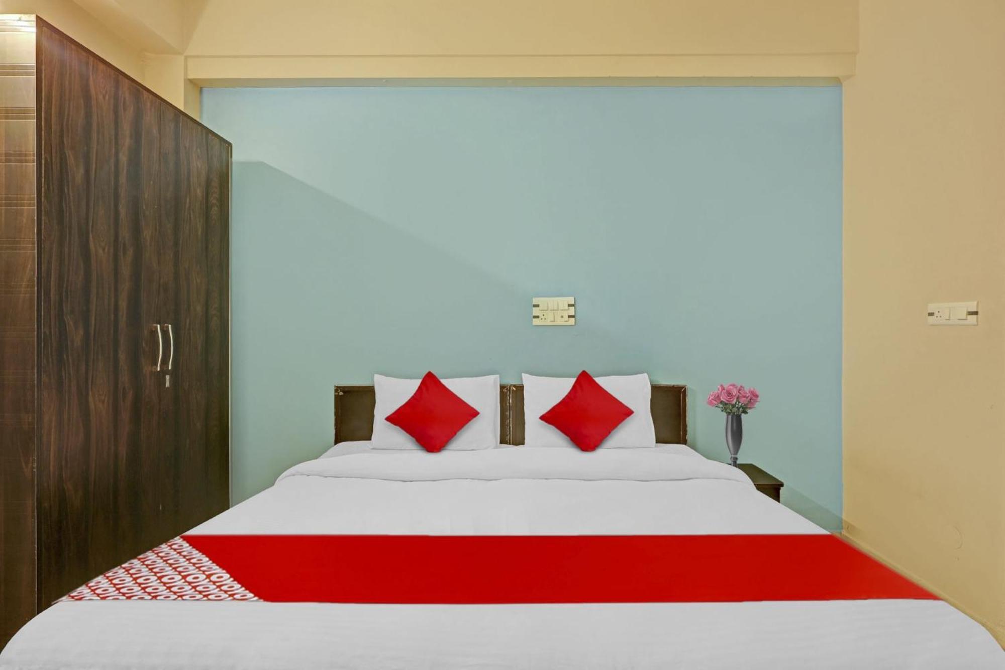 Hotel O A.K Palace นิวเดลี ภายนอก รูปภาพ